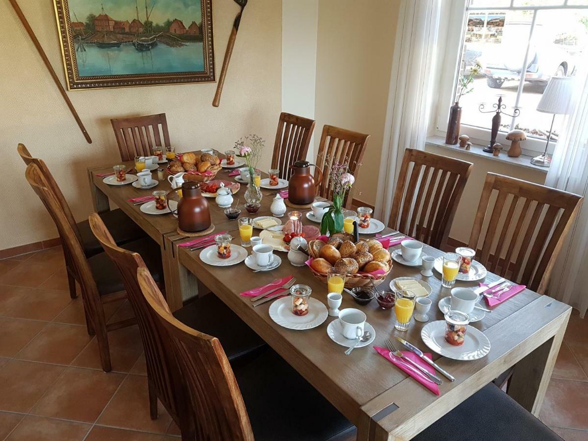 Cafe Hausnordlicht - Ferienwohnung 1 Dornum Bagian luar foto